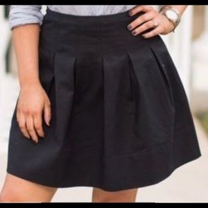 Gap Pleated Skirt